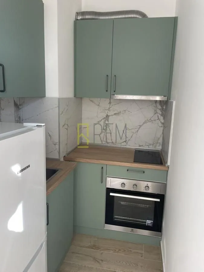 Prodaja, garsonjera, 26m², Bečići, Budva