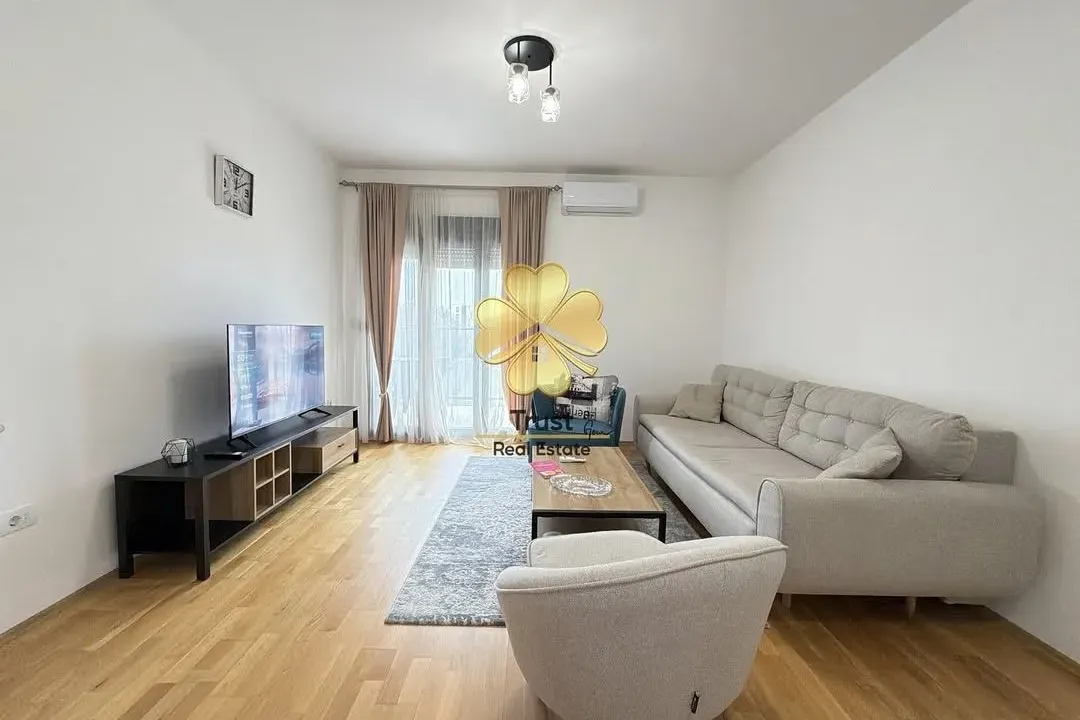 Izdavanje, dvosoban stan, 60m², Zabjelo, Podgorica
