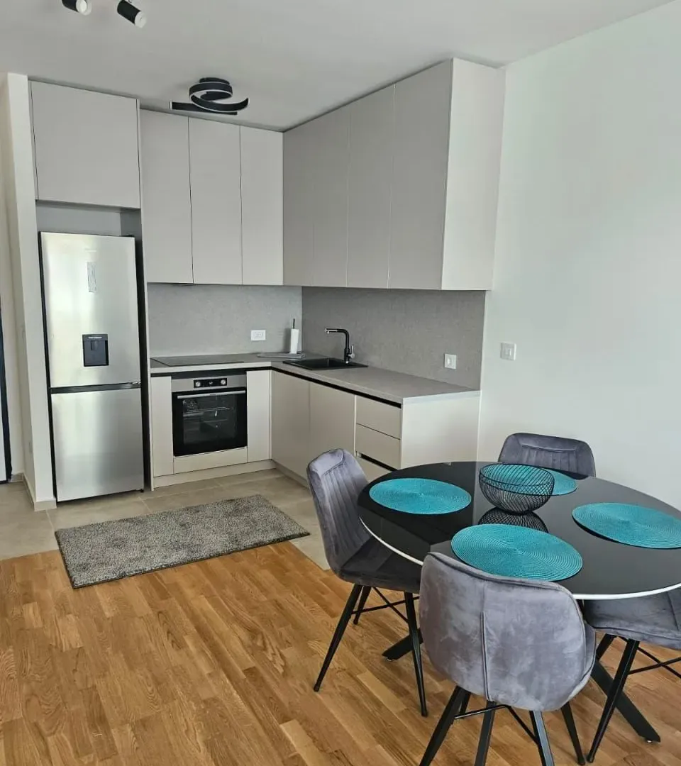 Prodaja, jednosoban stan, 46m², Stari Aerodrom, Podgorica