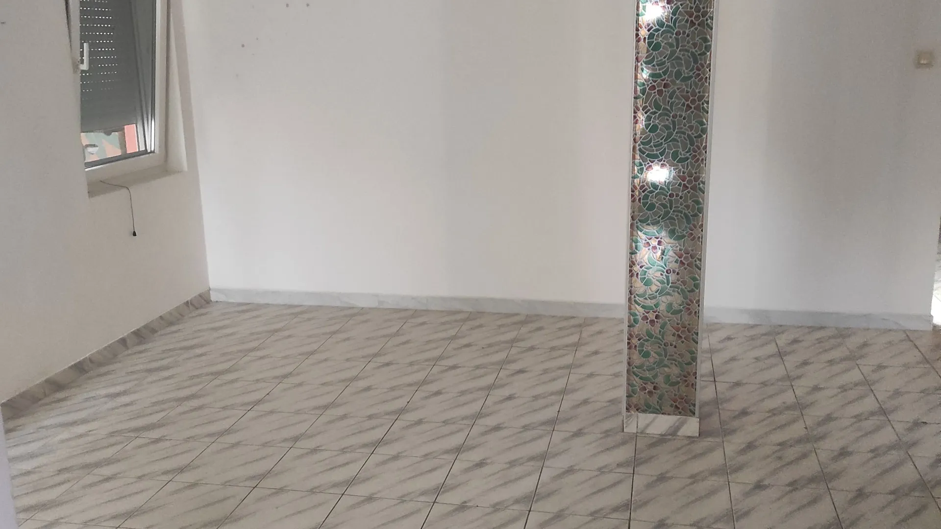 Rent, office space, 65m², Lazarevac, Beograd