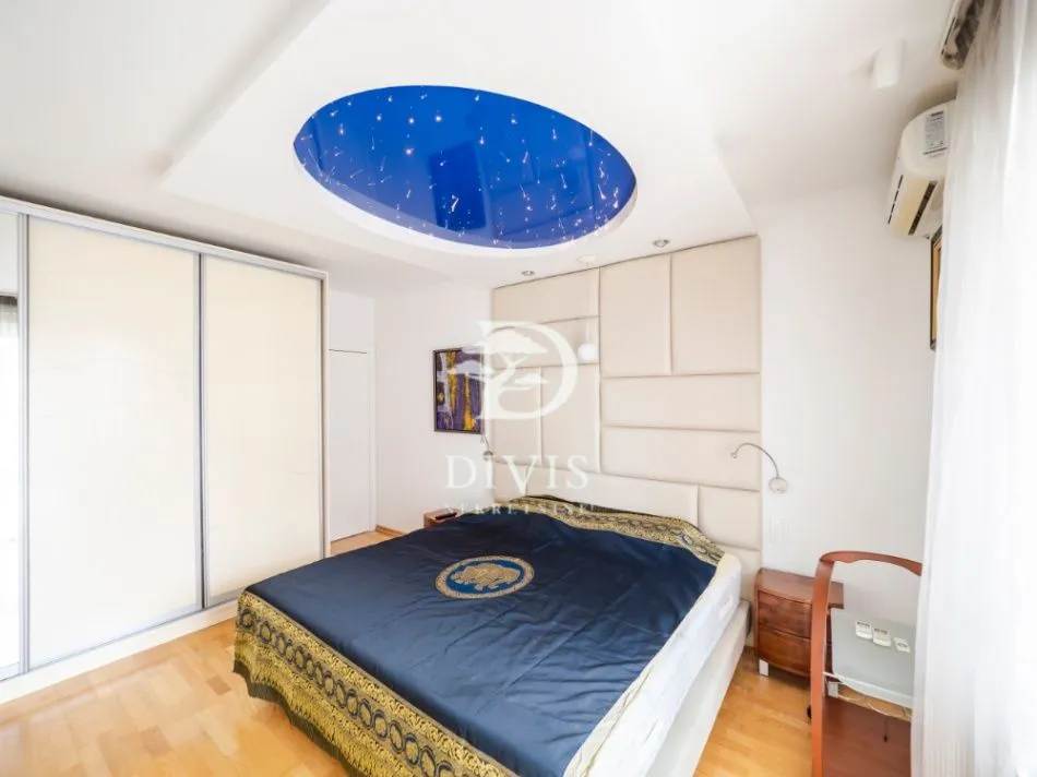 Prodaja, četvorosoban stan, 139m², Novi Beograd Blok 19, Novi Beograd Sve Podlokacije
