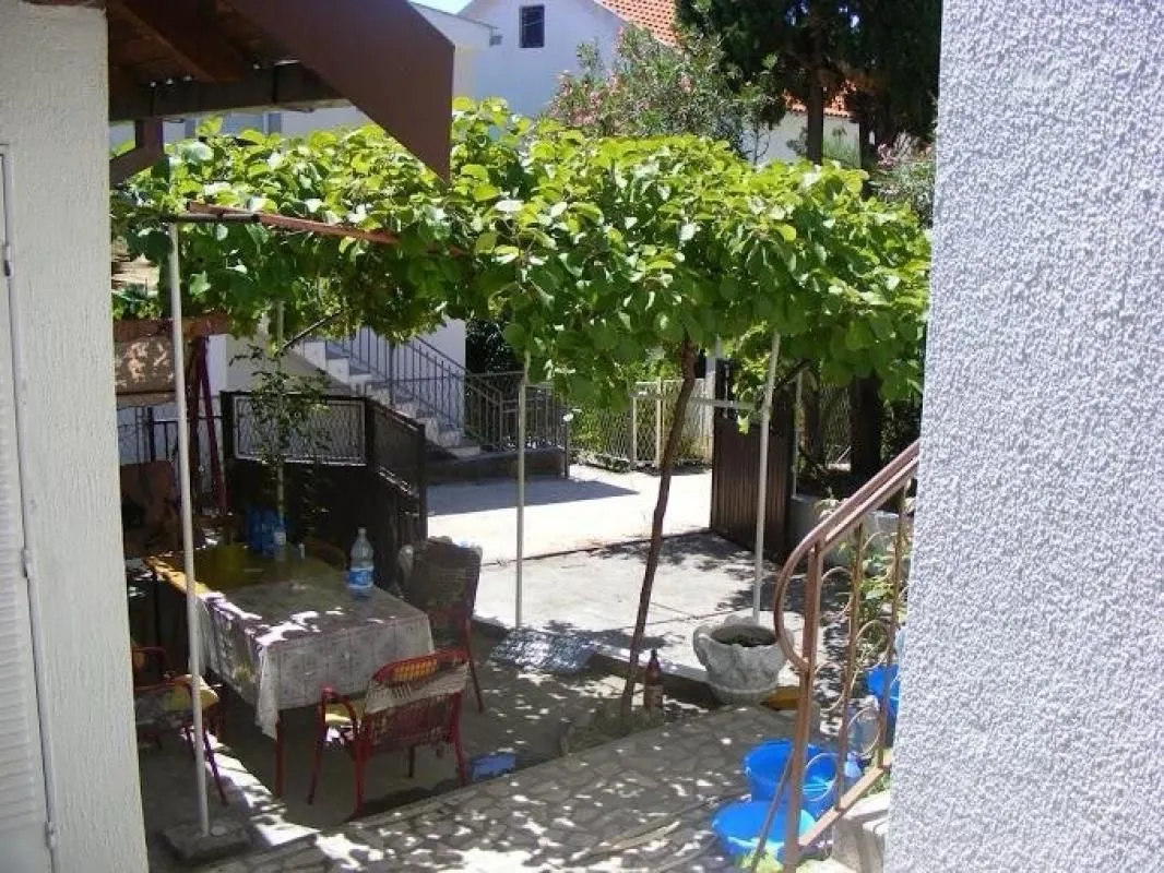 Prodaja, kuća, 145m², Šušanj, Bar