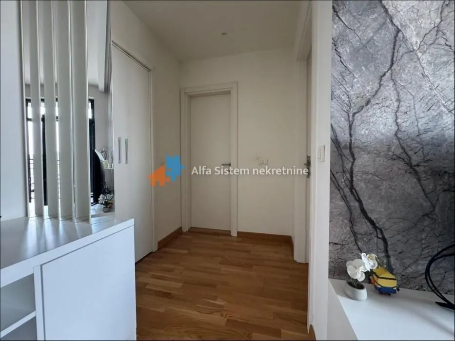 Rent, two bedroom apartment, 56m², Savski Venac, Beograd