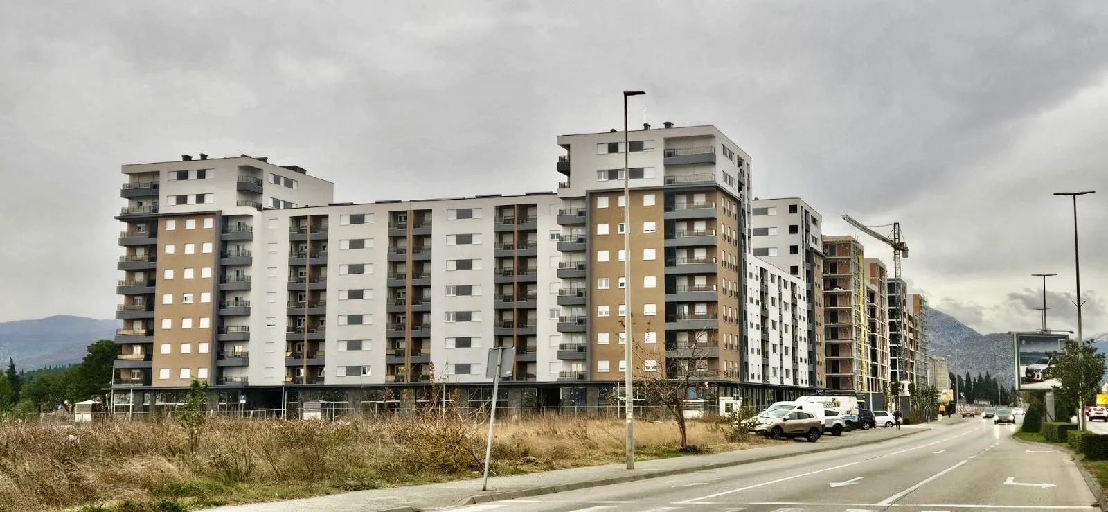 Izdavanje, dvosoban stan, 47m², Stari Aerodrom, Podgorica