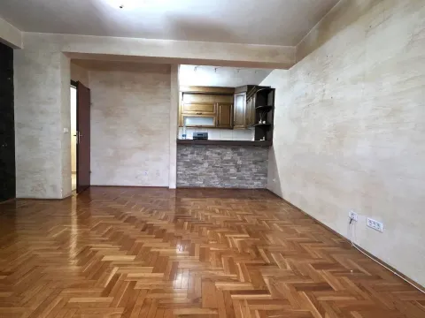 Rent, apartment, 57m², Vezirov Most, Podgorica - image 3