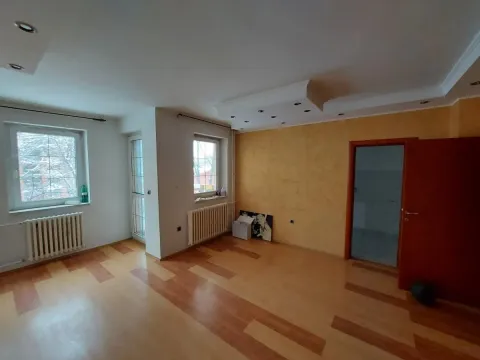 Rent, three bedroom apartment, 75m², Novo naselje, Novi Sad - image 11