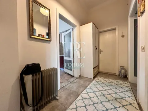 Izdavanje, jednosoban stan, 64m², Centar, Podgorica - image 2