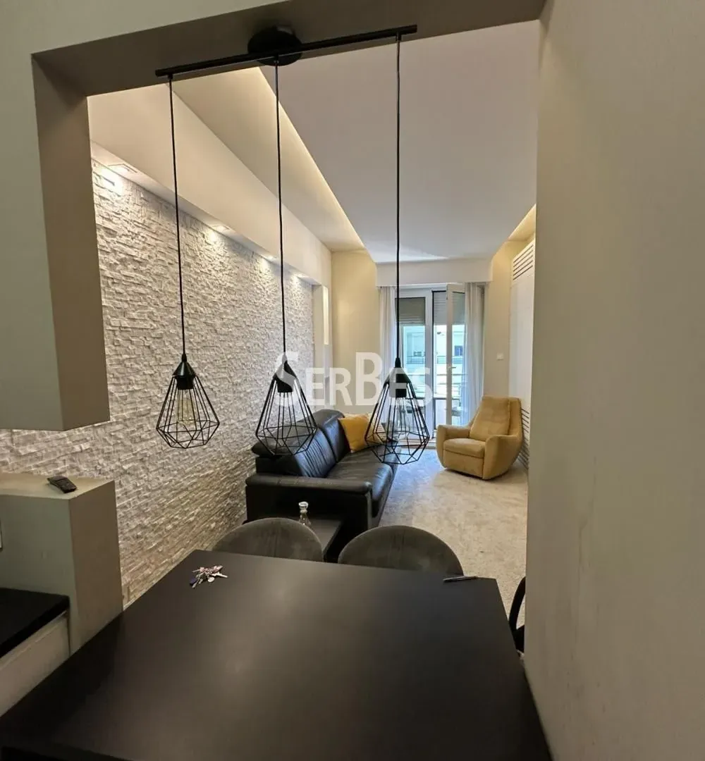 Izdavanje, dvosoban stan, 50m², Bulevar Oslobodjenja, Novi Sad Sve Podlokacije