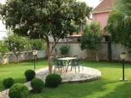 Izdavanje, kuća, 200m², Donja Gorica, Podgorica - image 7