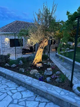 Sale, house, 2660m², Lastva Grbaljska, Kotor - image 9