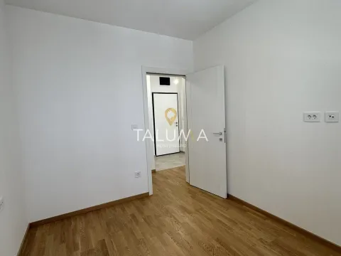 Rent, one bedroom apartment, 46m², Stari Aerodrom, Podgorica - image 6