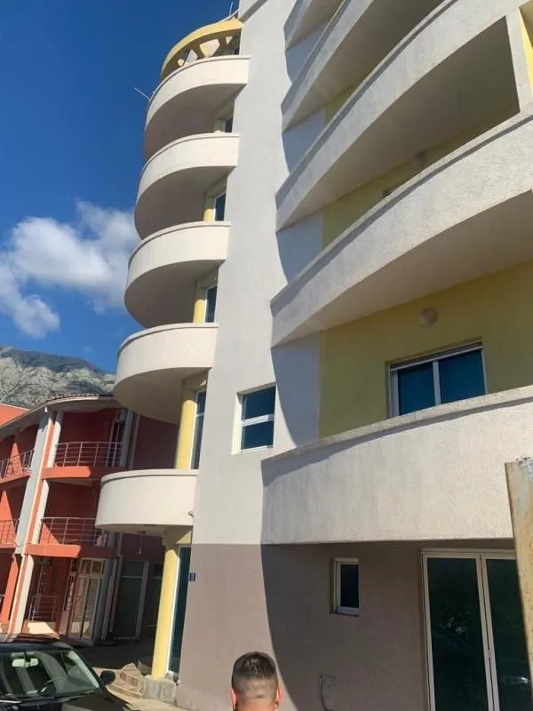 Prodaja, ugostiteljski objekat, 2500m², Dobra Voda, Budva