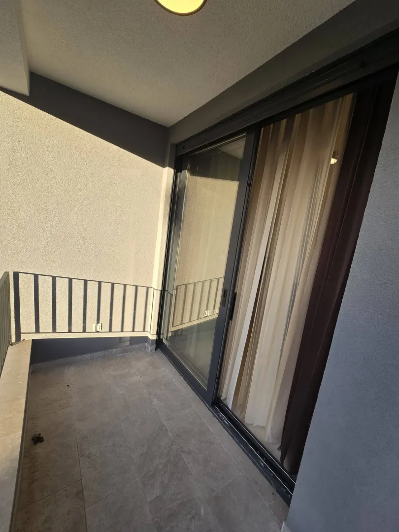 Izdavanje, dvosoban stan, 70m², Pod Kuk, Tivat