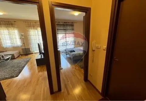 Izdavanje, jednosoban stan, 53m², City Kvart, Podgorica - image 2