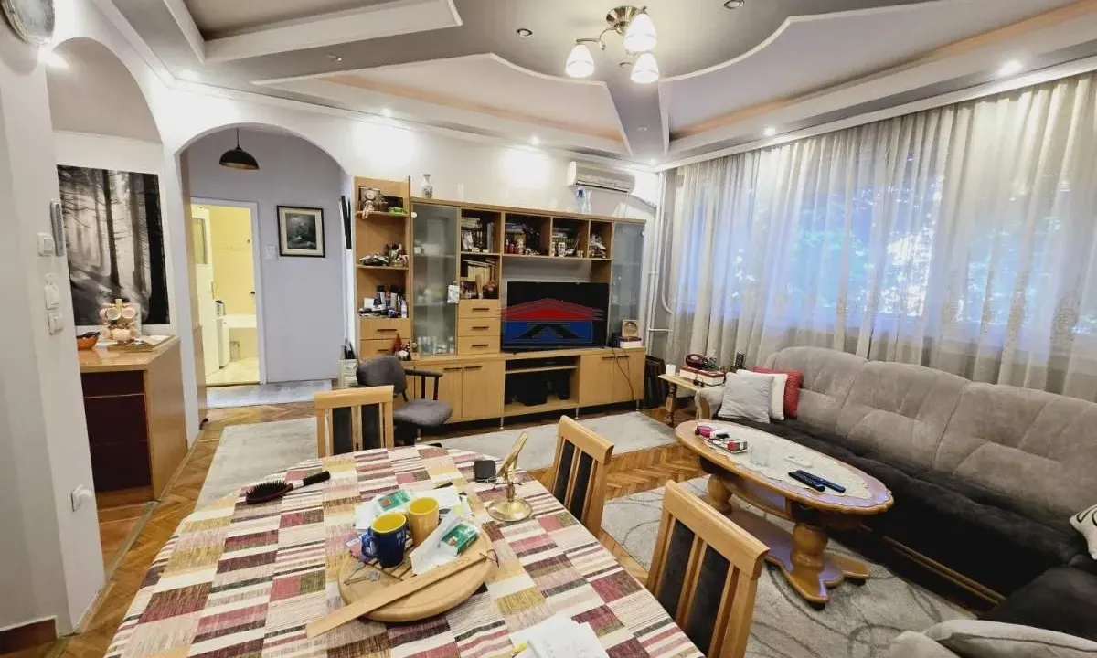 Sale, four bedroom apartment, 87m², Centar, Novi Sad