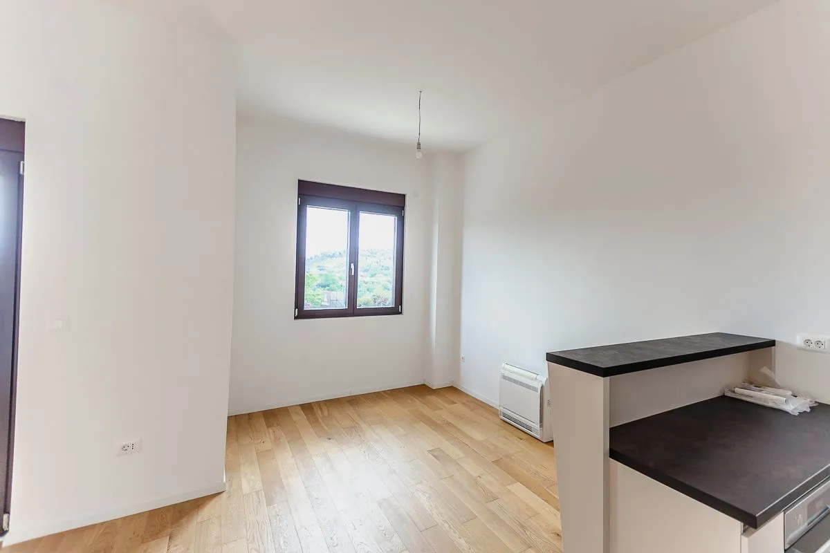 Prodaja, trosoban stan, 95m², Gornja Gorica, Podgorica