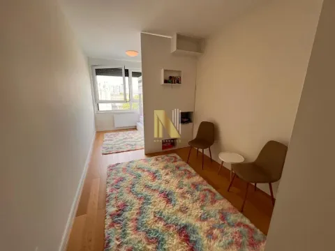 Prodaja, trosoban stan, 79m², Novi Sad, Srbija - image 10