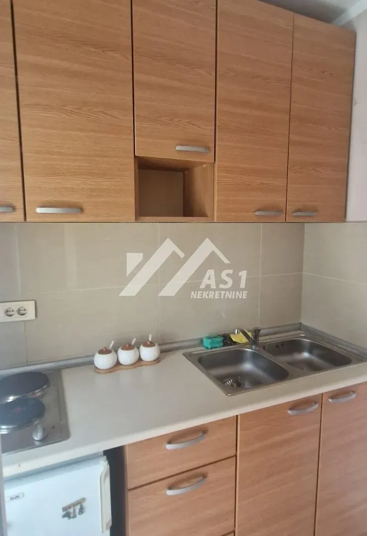 Rent, house, 240m², Novi Majur, Petrovaradin