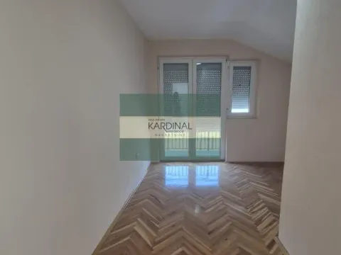 Prodaja, stan, 79m², Centar, Jagodina - image 9