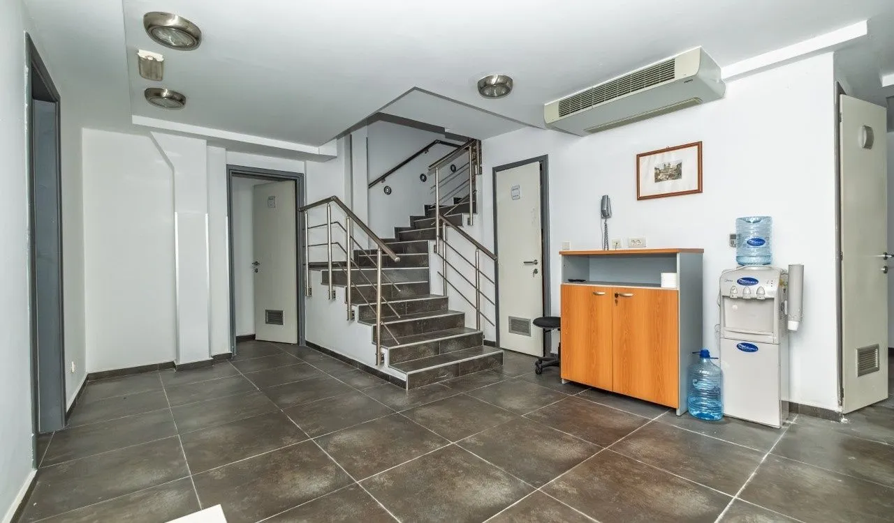 Sale, office space, 327m², Blok 5, Podgorica