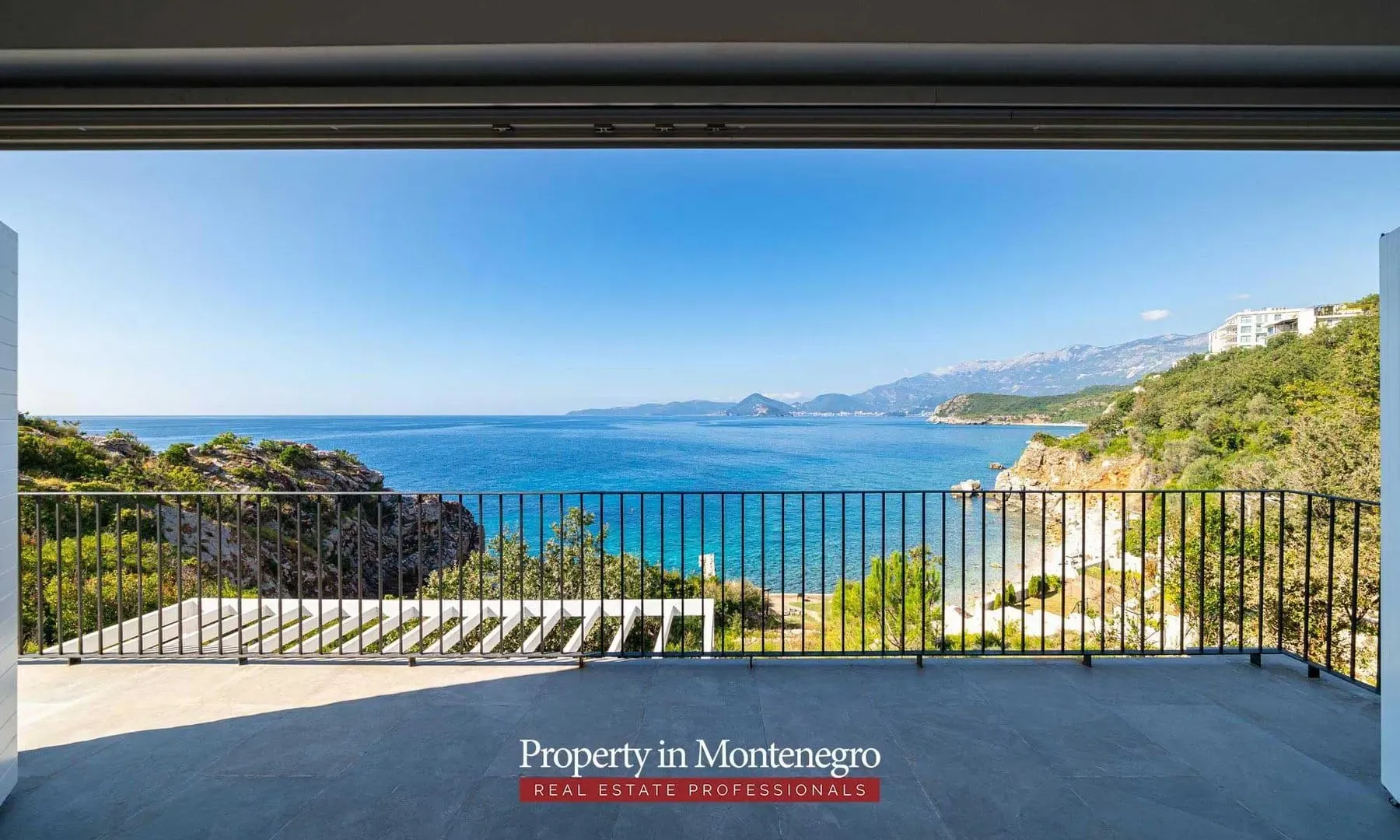 Sale, house, 310m², Rijeka Reževići, Budva