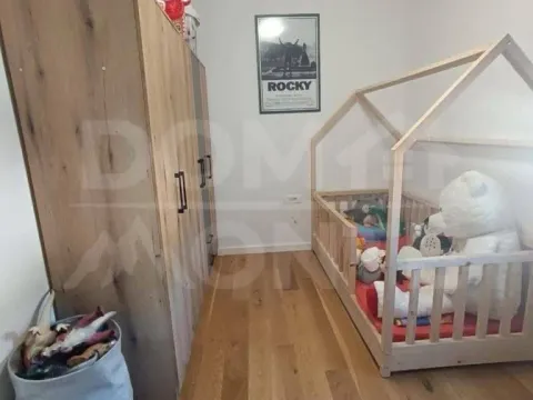 Izdavanje, dvosoban stan, 75m², Tivat, Crna Gora - image 4