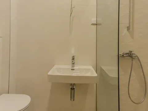 Prodaja, trosoban stan, 95m², Gornja Gorica, Podgorica - image 5