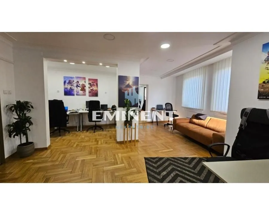 Rent, office space, 250m², Stari Grad, Beograd