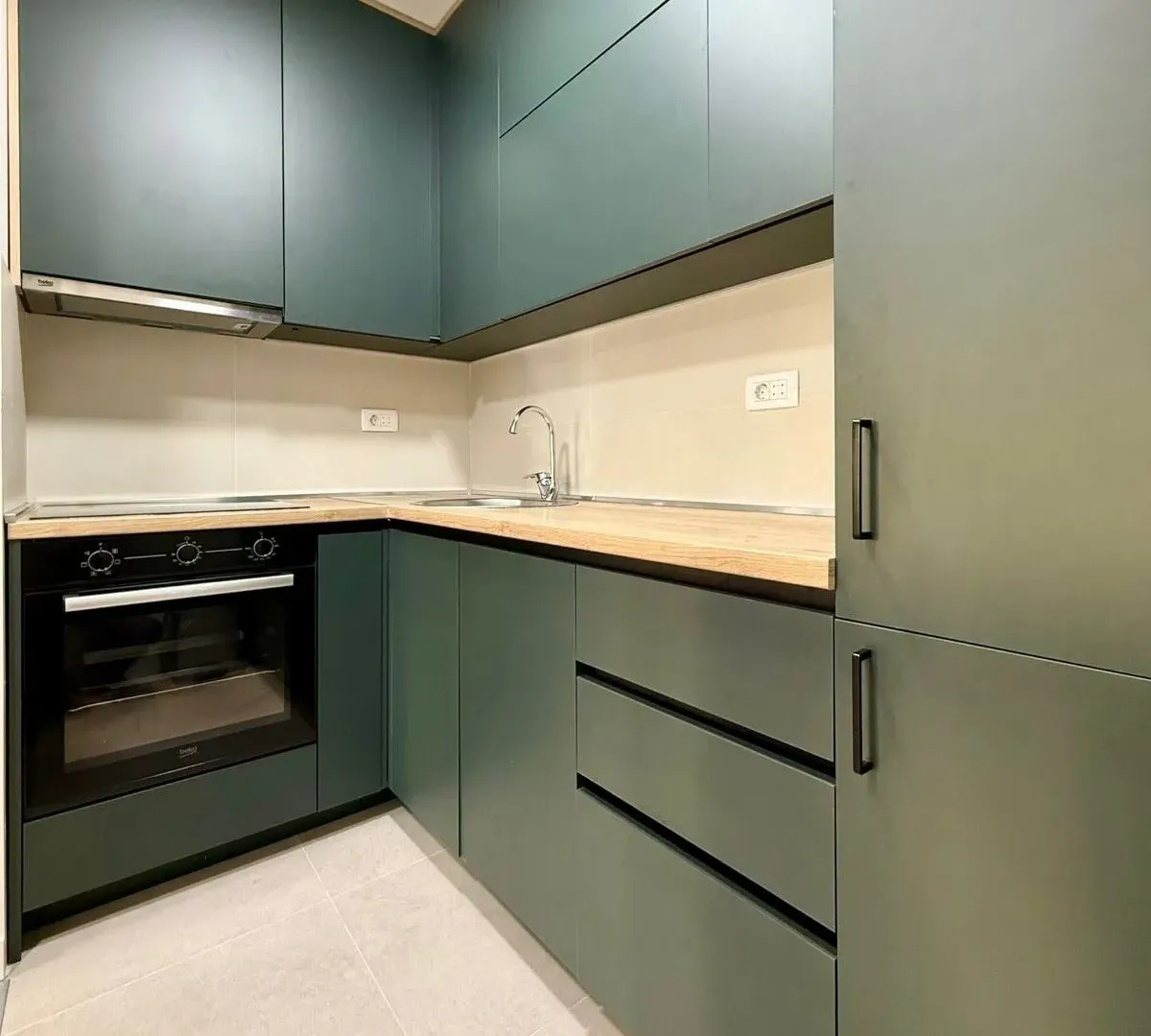 Izdavanje, jednosoban stan, 43m², Pobrežje, Podgorica