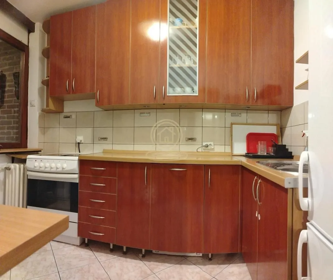 Rent, two bedroom apartment, 66m², Stari Grad, Beograd