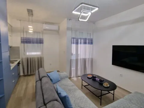 Izdavanje, jednosoban stan, 32m², Igalo, Herceg Novi - image 5