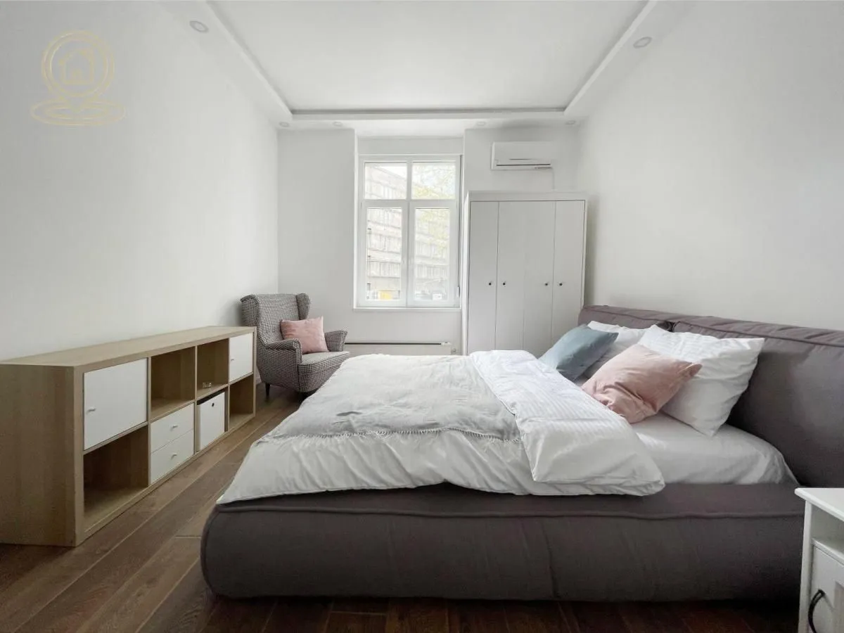 Rent, two bedroom apartment, 33m², Stari Grad, Beograd