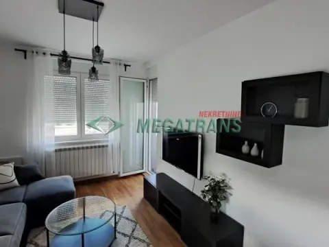 Izdavanje, dvosoban stan, 45m², Petrovaradin, Novi Sad - image 3