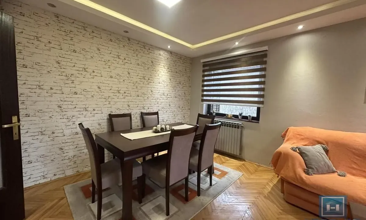 Prodaja, kuća, 500m², Ćuprija, Srbija