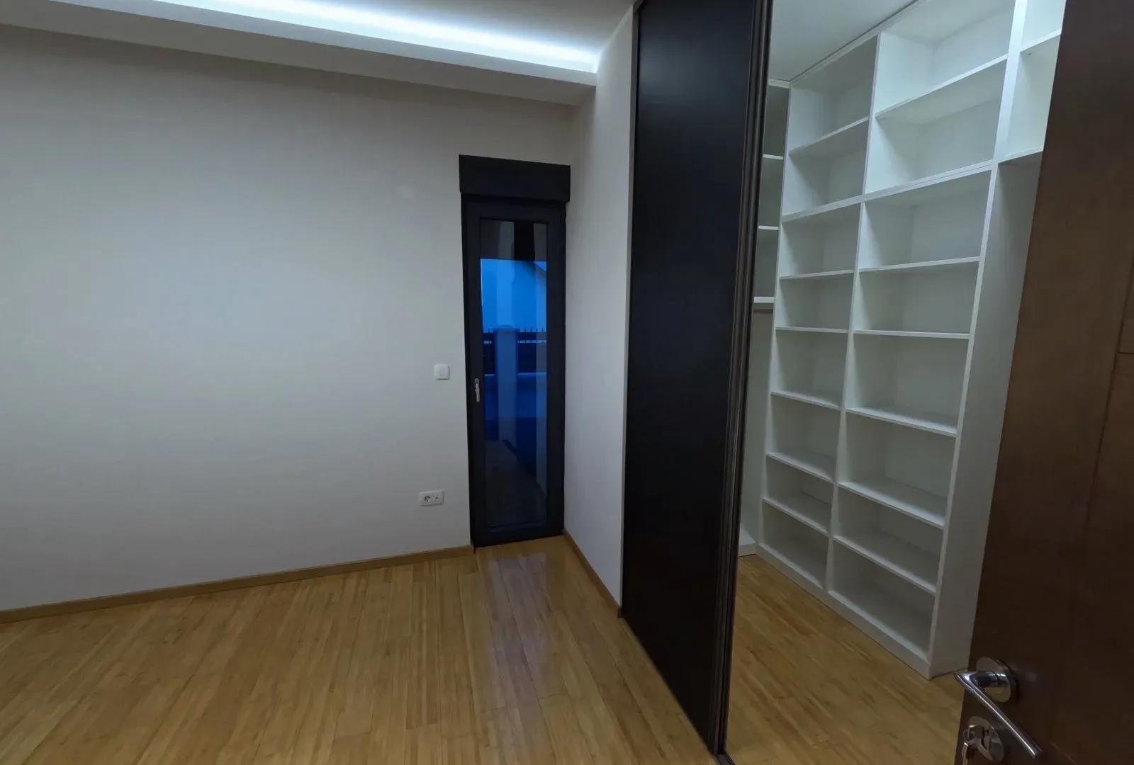 Rent, house, 160m², Dalmatinska ulica, Podgorica