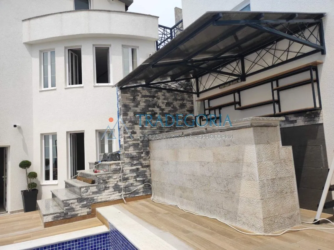 Prodaja, kuća, 300m², Bar, Crna Gora
