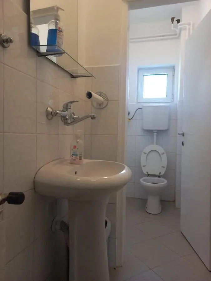 Rent, office space, 120m², Mali Mokri Lug, Zvezdara Sve Podlokacije