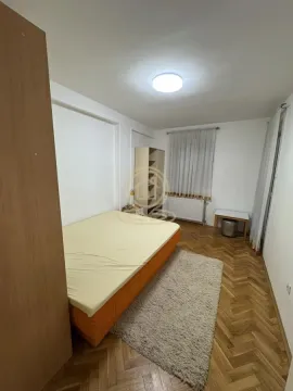 Izdavanje, trosoban stan, 76m², Centar, Novi Sad - image 12