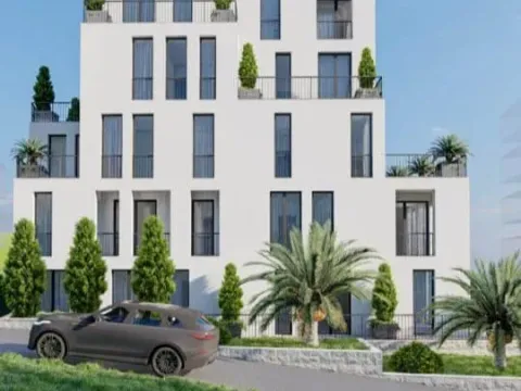 Prodaja, dvosoban stan, 202m², Bečići, Budva - image 1