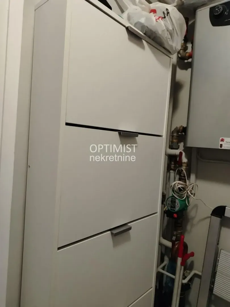 Prodaja, trosoban stan, 69m², Voždovac Sve Podlokacije, Beograd