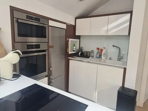 Izdavanje, trosoban stan, 100m², Vračar Hram, Vračar Sve Podlokacije - image 3