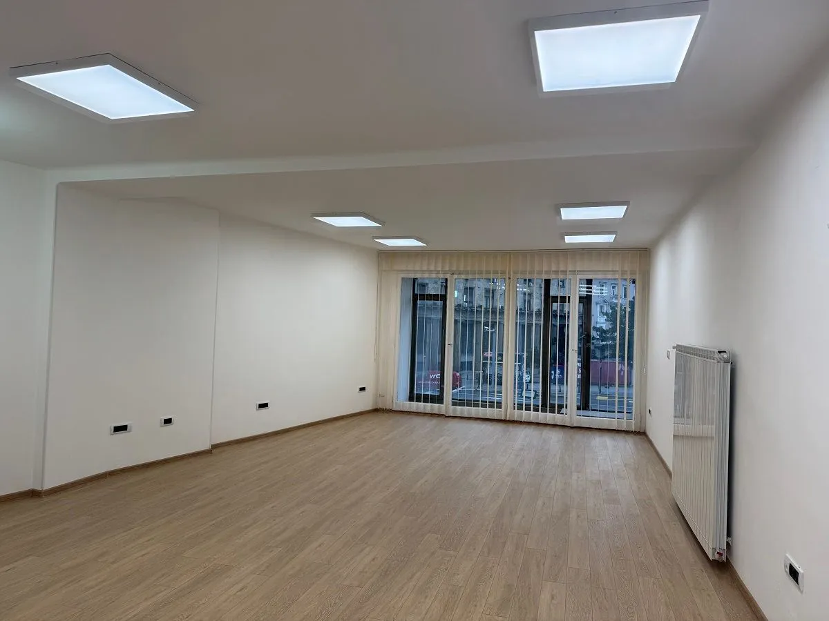Rent, office space, 72m², Centar Sve Podlokacije, Beograd