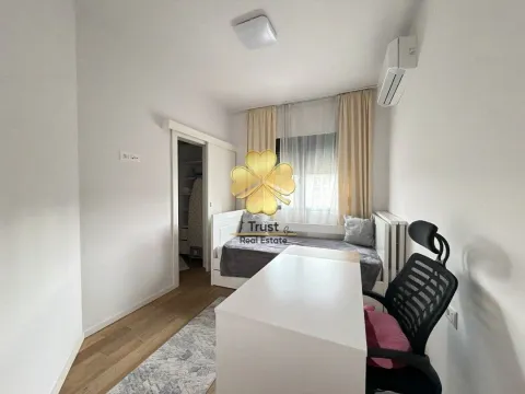 Izdavanje, dvosoban stan, 70m², Centar, Podgorica - image 8