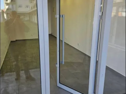 Sale, office space, 27m², Zabjelo, Podgorica - image 1