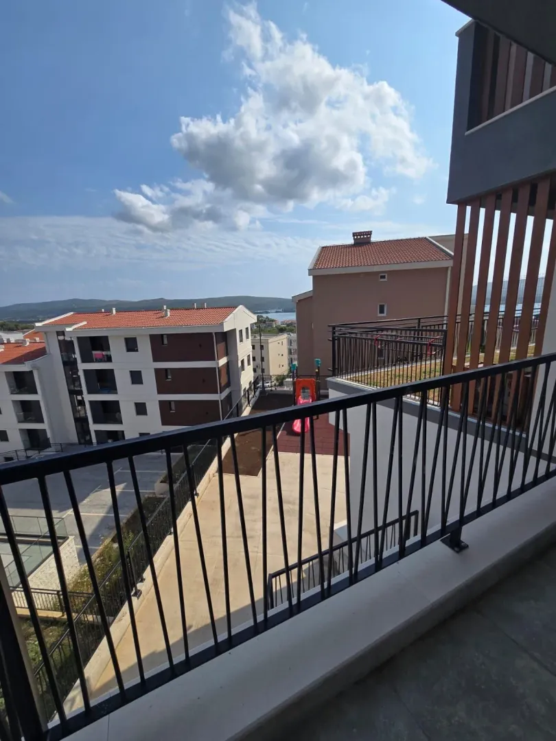 Prodaja, dvosoban stan, 70m², Kava, Tivat