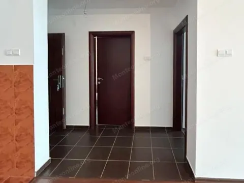 Sale, one bedroom apartment, 85m², Petrovac, Budva - image 13