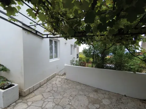 Sale, house, 486m², Bečići, Budva - image 10