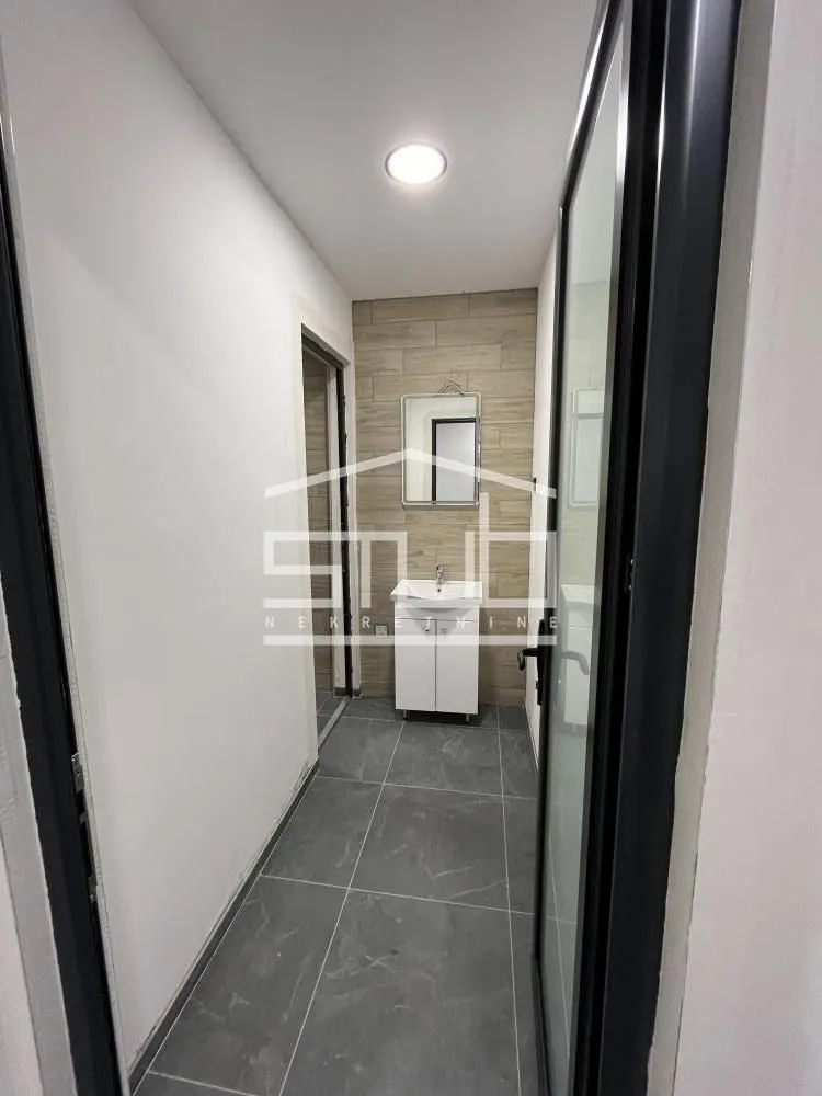 Sale, office space, 230m², Novi Beograd Blok 65, Novi Beograd Sve Podlokacije