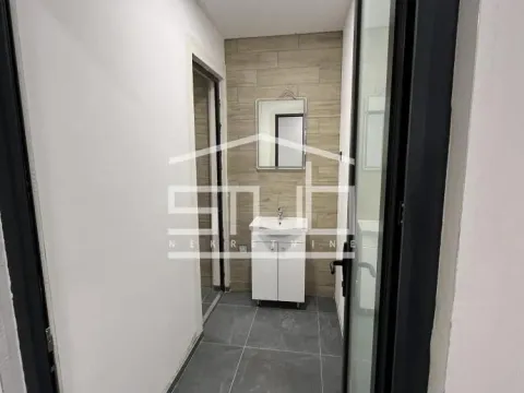 Prodaja, poslovni prostor, 230m², Novi Beograd Blok 65, Novi Beograd Sve Podlokacije - image 13
