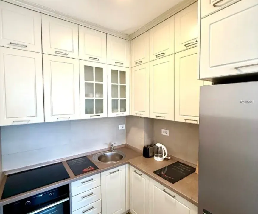 Izdavanje, jednosoban stan, 48m², Preko Morače, Podgorica